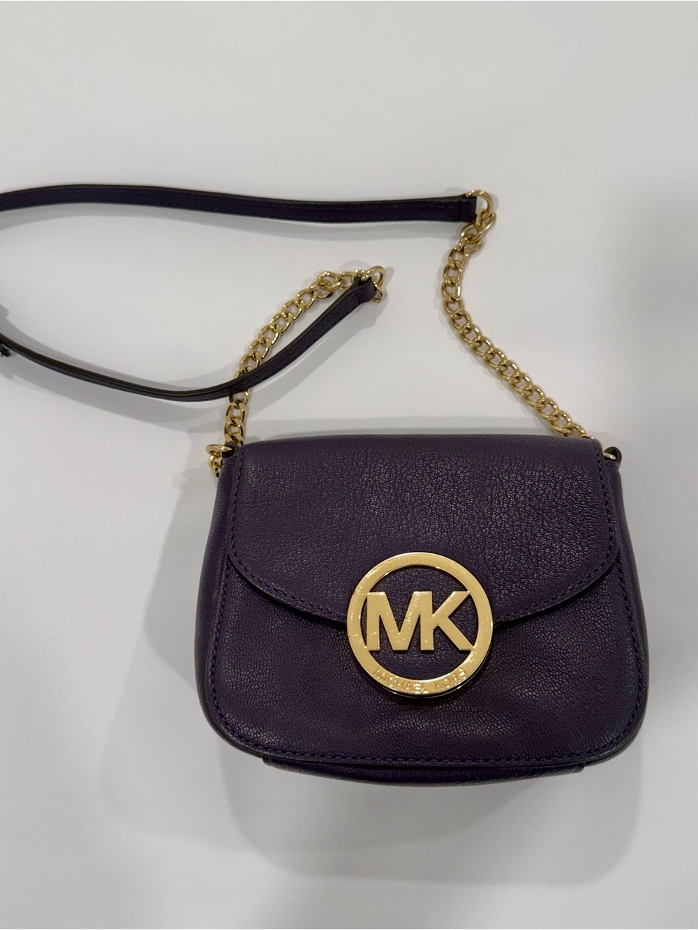 Michael Kors Crossbody Navy Blue Pebbled Leather Gold MK Logo Chain Strap Purse